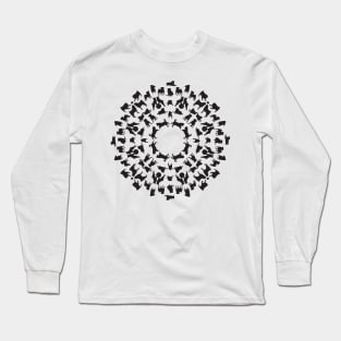 puppy mandala - pug dog Long Sleeve T-Shirt